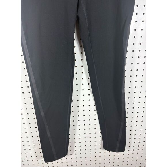 SPANX Legging Everywear Tech Tape leggings size M - Picture 4 of 10